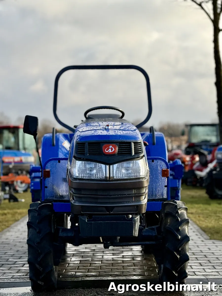 PARDUODU ISEKI AT-23 su žemės dirbimo freza