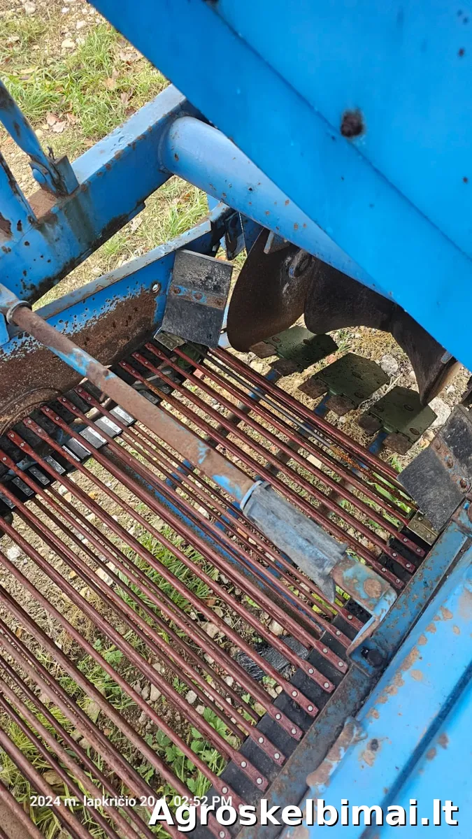 Parduodamas lenkiškas bulvių kombainas "Anna Z644" - nuotrauka 5