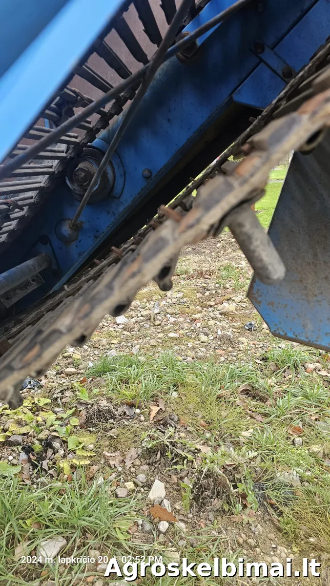 Parduodamas lenkiškas bulvių kombainas "Anna Z644" - nuotrauka 9