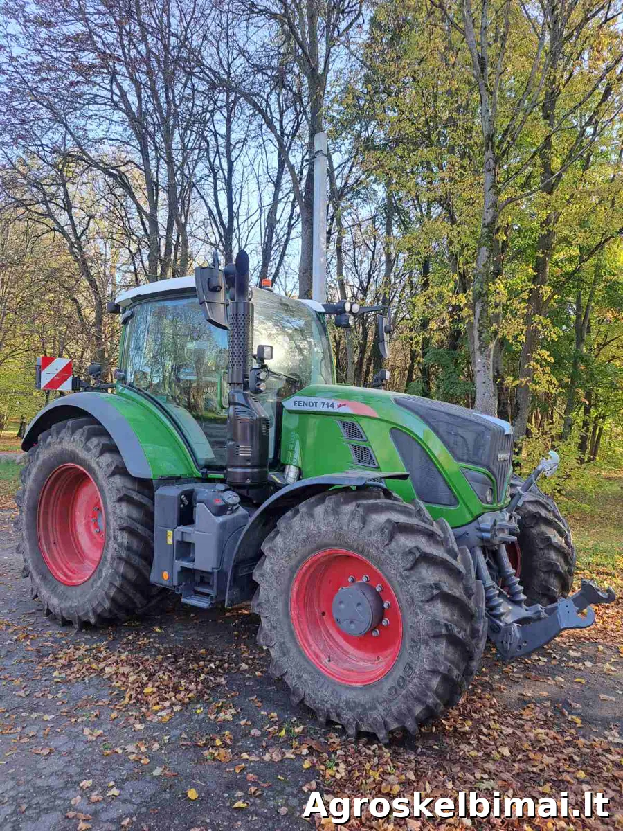 Fendt 714 Vario - Traktoriai nuotrauka 2