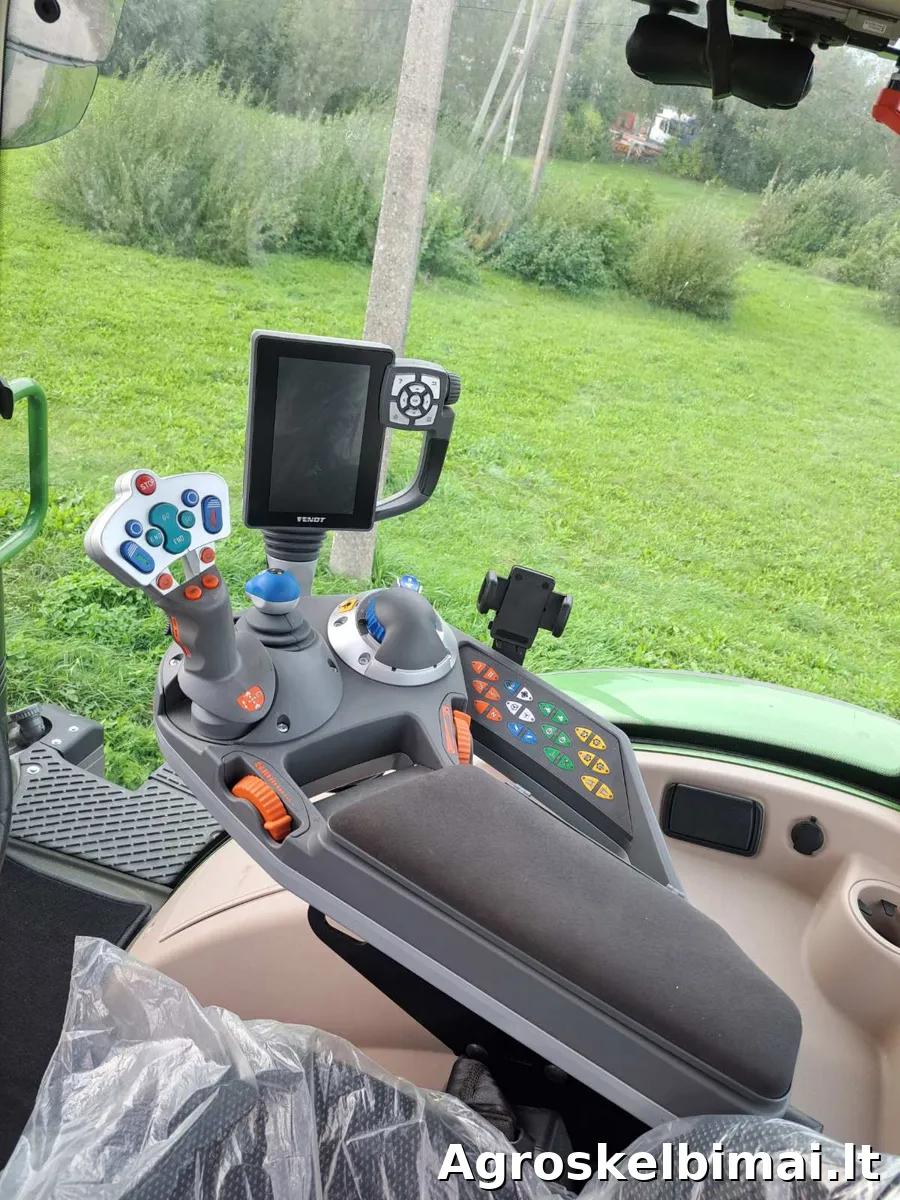 Fendt 714 Vario - Traktoriai nuotrauka 8
