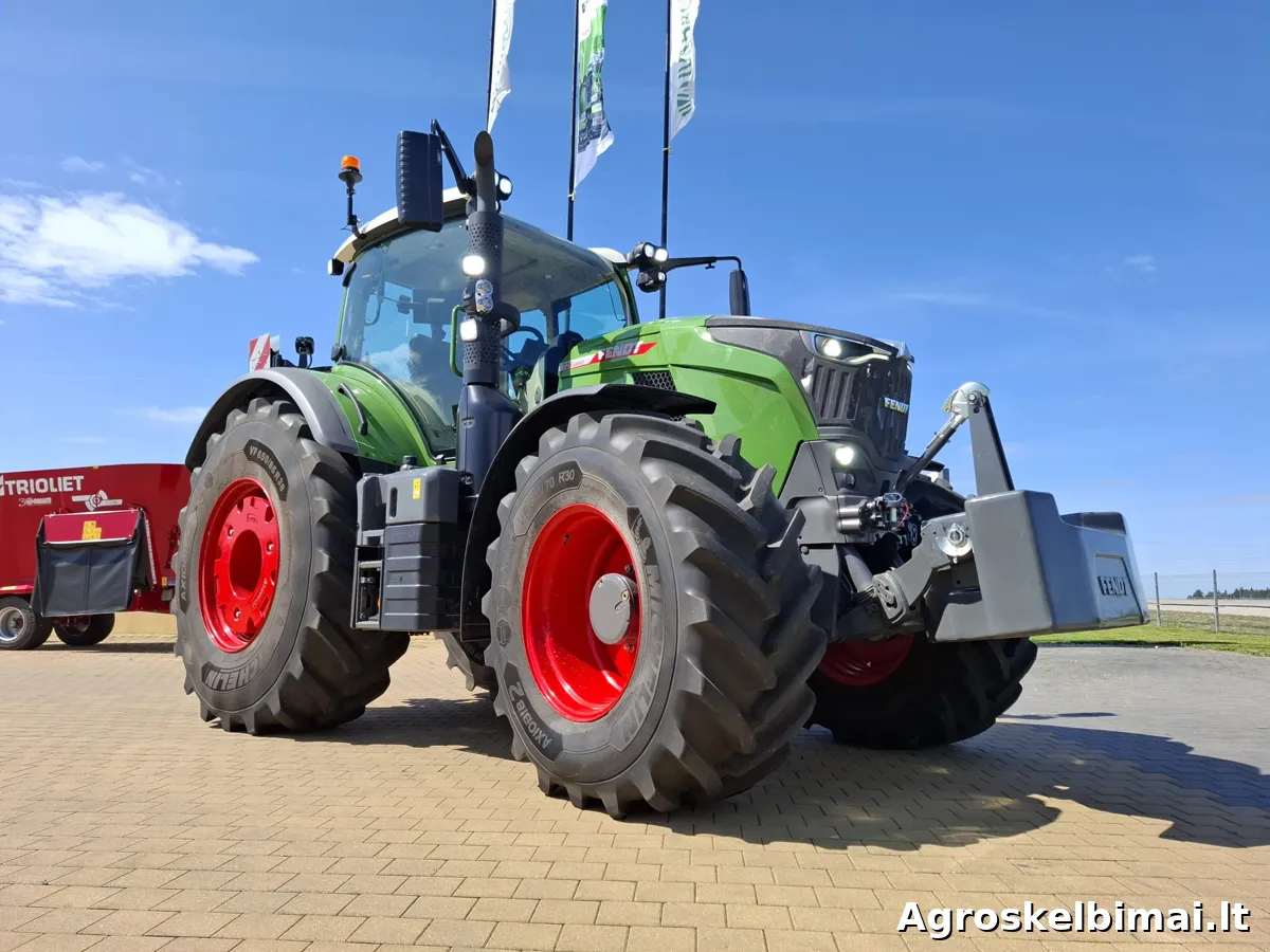 Fendt 728 Vario - Traktoriai nuotrauka 2