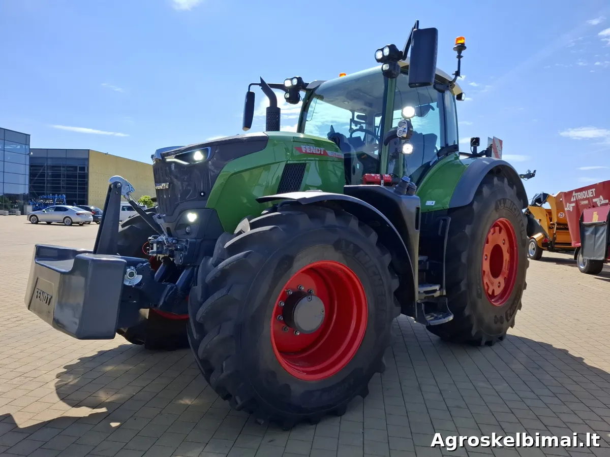 Fendt 728 Vario - Traktoriai nuotrauka 3