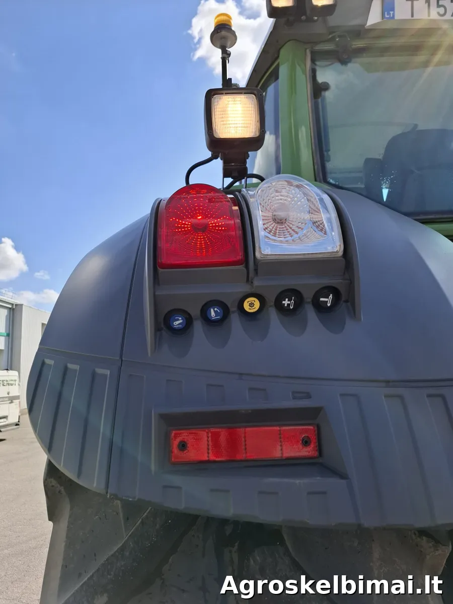 Fendt 828 ProfiPlus (new engine) + g.dubliai - Traktoriai nuotrauka 8