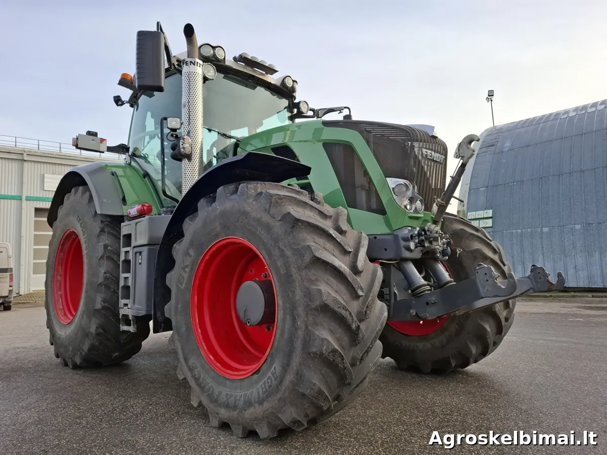 Fendt 828 ProfiPlus - Traktoriai nuotrauka 2