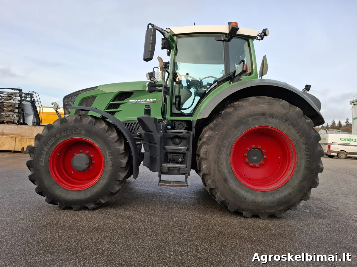 Fendt 828 ProfiPlus - Traktoriai nuotrauka 5