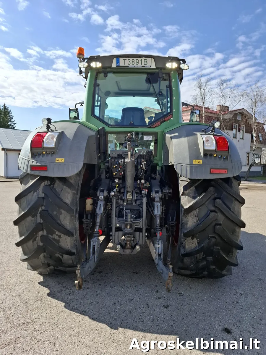Fendt 828 Vario Profi Plus (new engine) - Traktoriai nuotrauka 8