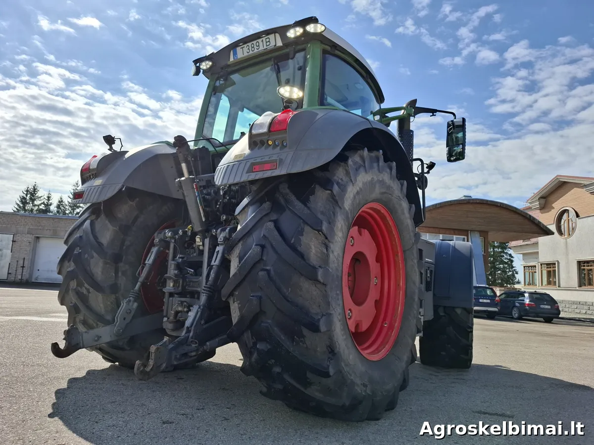 Fendt 828 Vario Profi Plus (new engine) - Traktoriai nuotrauka 7