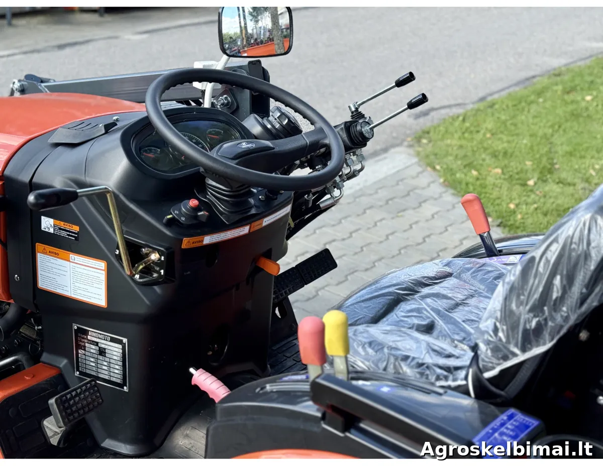 Hinomoto HM3030 su multifunkciniu krautuvu - nuotrauka 10