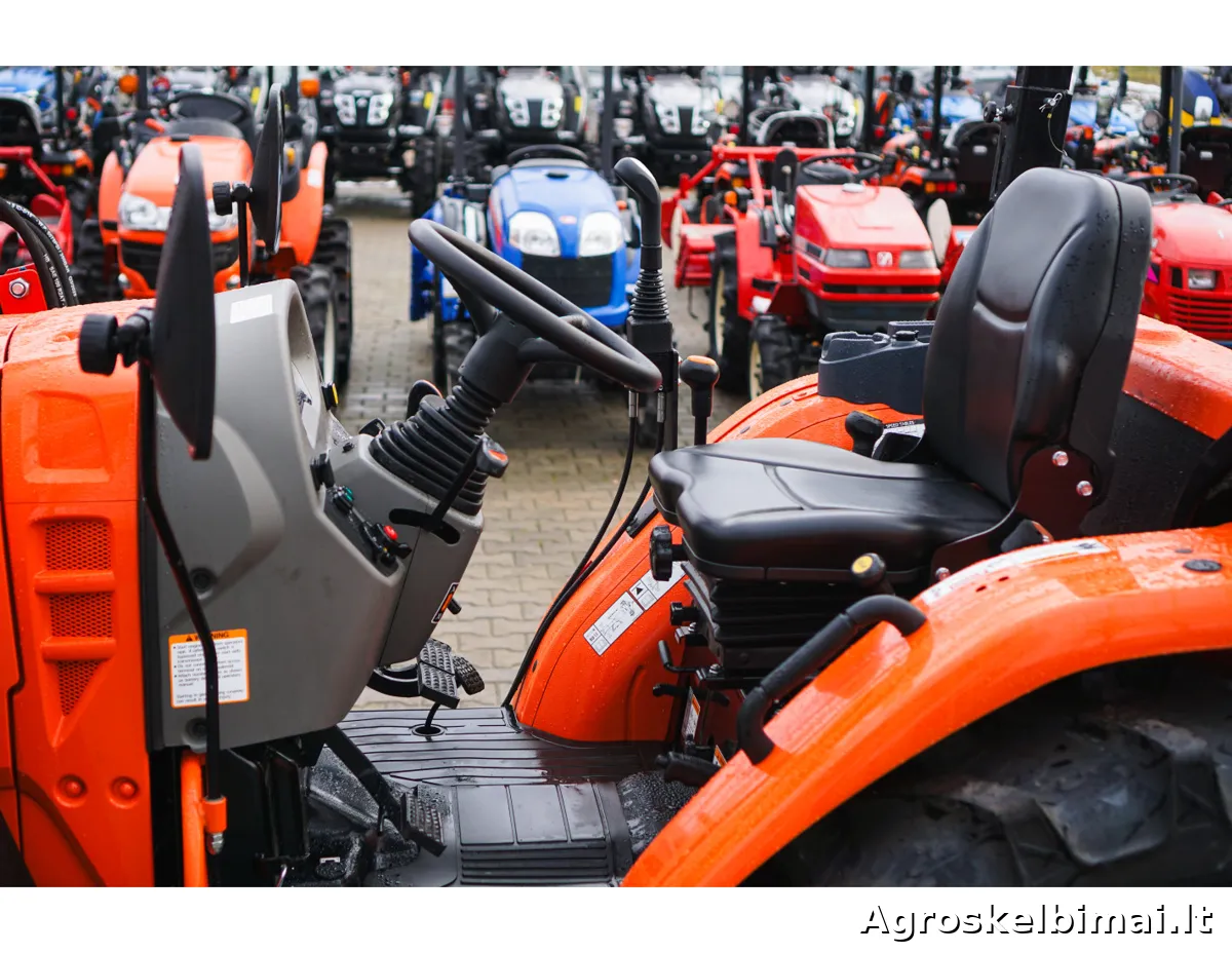 Hinomoto HM-475 su frontaliniu krautuvu - nuotrauka 6