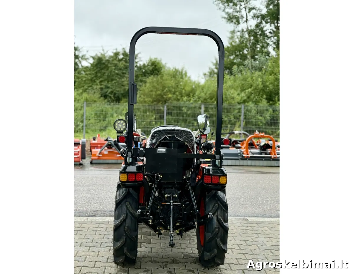 Hinomoto HM3020 su frontaliniu krautuvu - nuotrauka 6