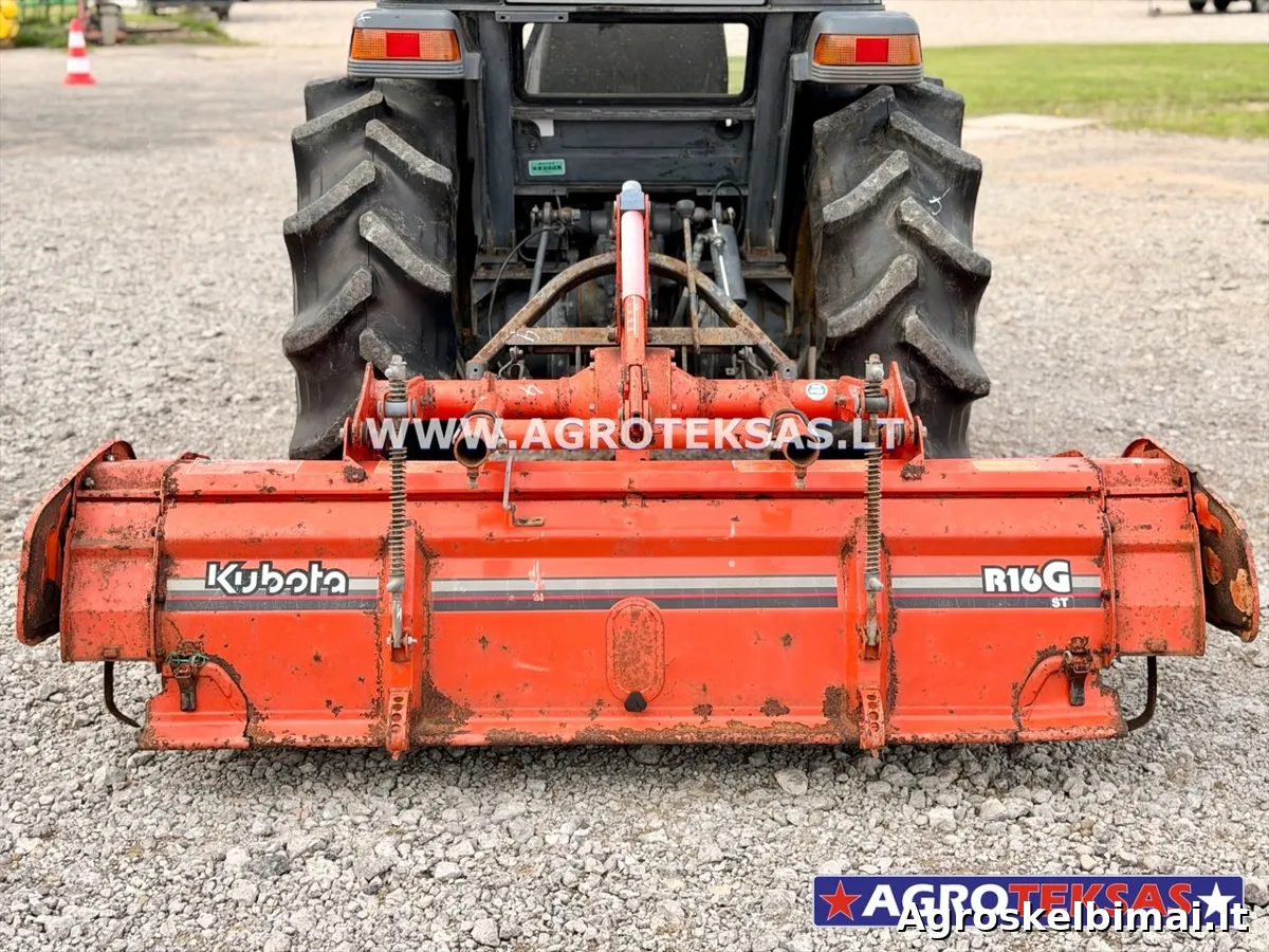 Kubota GL320 – japoniškas traktorius SU kabina - Traktoriai nuotrauka 7