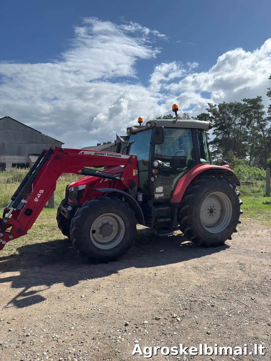 Massey Ferguson 5610 - Traktoriai nuotrauka 2