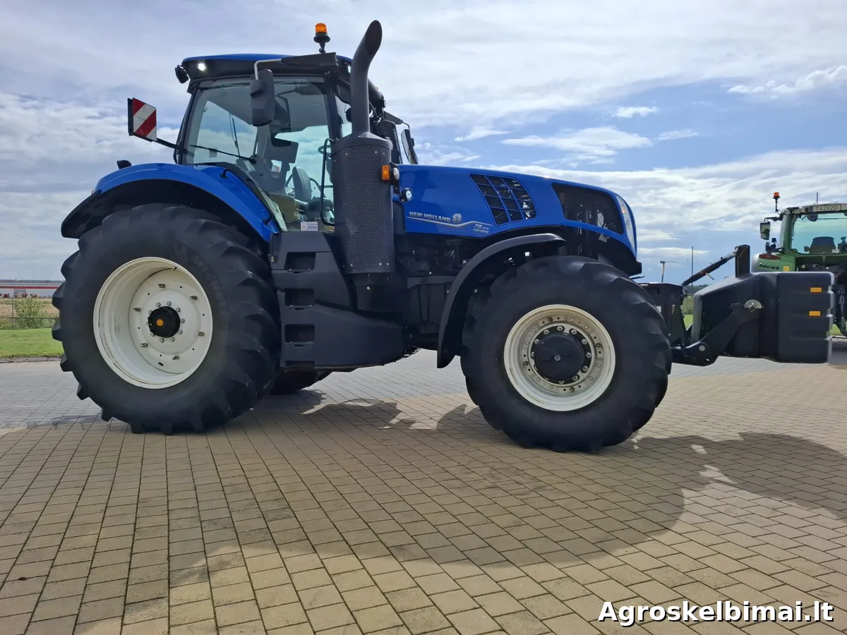 New Holland T8.410 + visi dubliai - Traktoriai nuotrauka 5