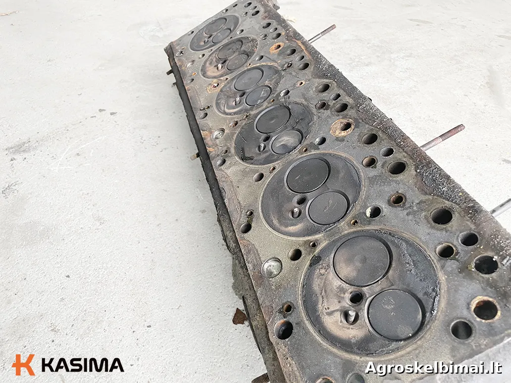 Parduodama „Daewoo“ DB58 variklio cilindrų galvutė - Statybinė technika nuotrauka 6