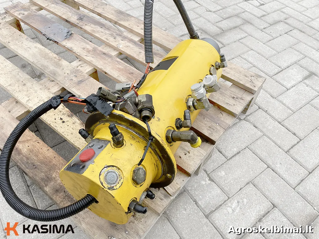Parduodama Komatsu PW160 hidraulinė pasukamoji jungtis - Statybinė technika nuotrauka 3