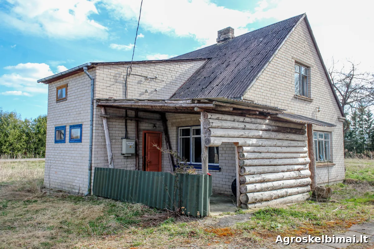 Parduodama sodyba Jučių kaime(Akmenės raj)