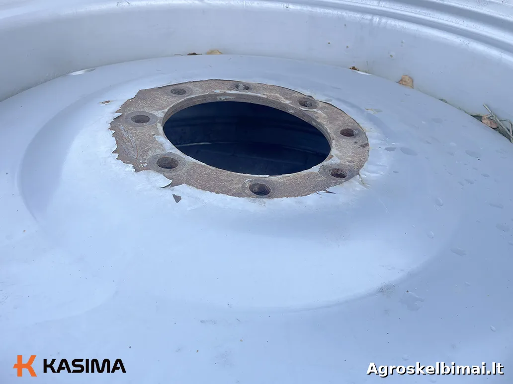Parduodamas Alliance Multiuse 550, 540/80R38 galinis ratas - Traktoriai nuotrauka 6