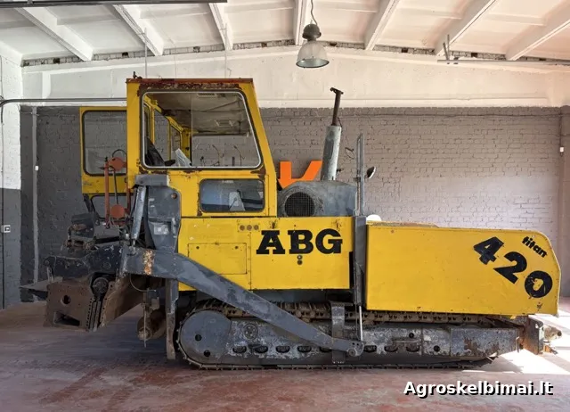 Parduodamas Asfalto klotuvas ABG TITAN 420 atsarginėms dalims (1986) - Statybinė technika nuotrauka 2