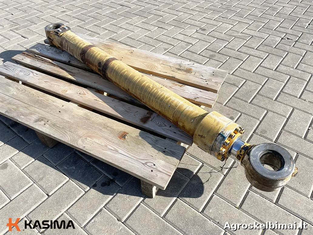 Parduodamas Daewoo DH130-2 kaušo cilindras - Statybinė technika nuotrauka 4