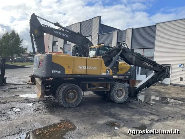 Parduodamas dalimis ekskavatorius Volvo EW230C (2014m)