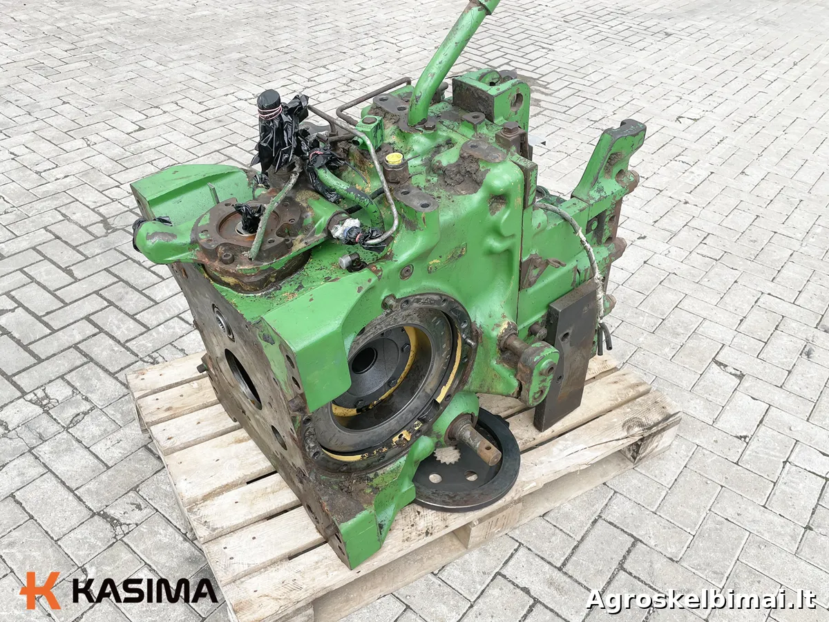 Parduodamas John Deere 6910S galinio tilto diferencialas - Traktoriai nuotrauka 2