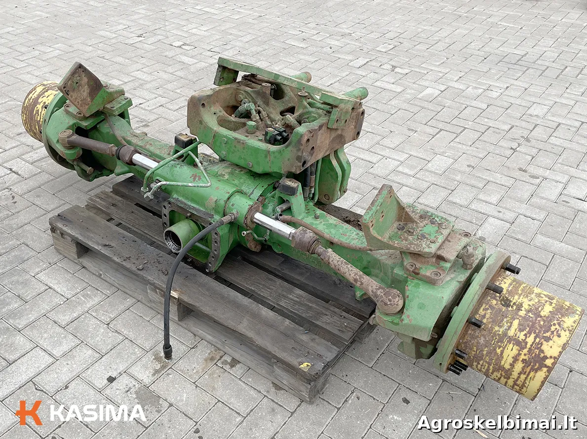 Parduodamas John Deere 6910S priekinis tiltas