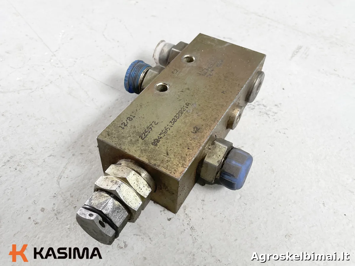 parduodamas Manitou MLT633 cilindro vožtuvas - Statybinė technika nuotrauka 2