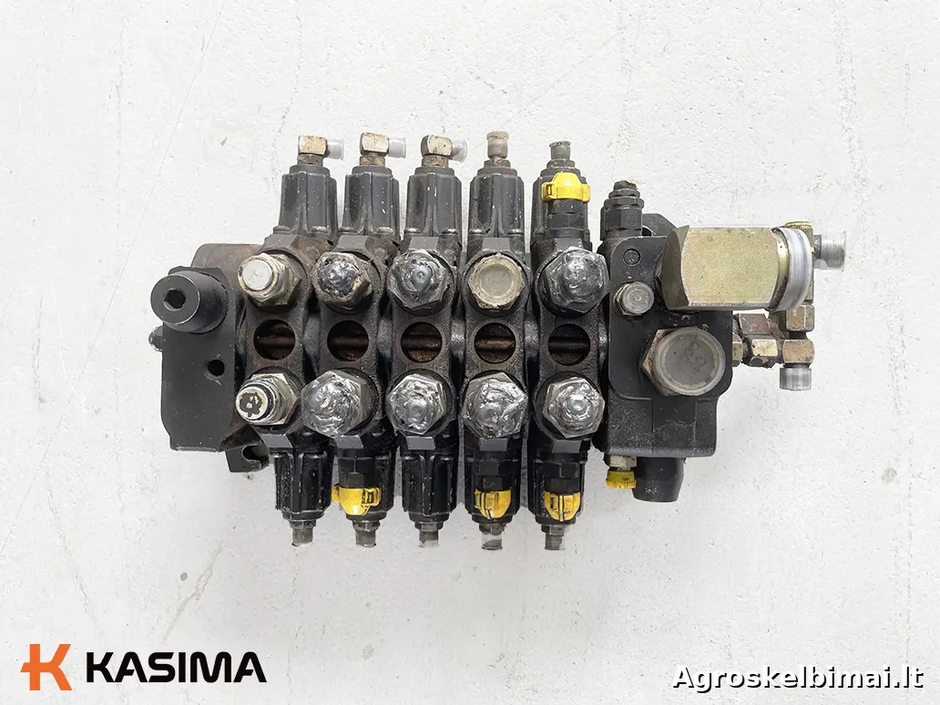 Parduodamas Manitou MLT633 hidraulinis paskirstytojas