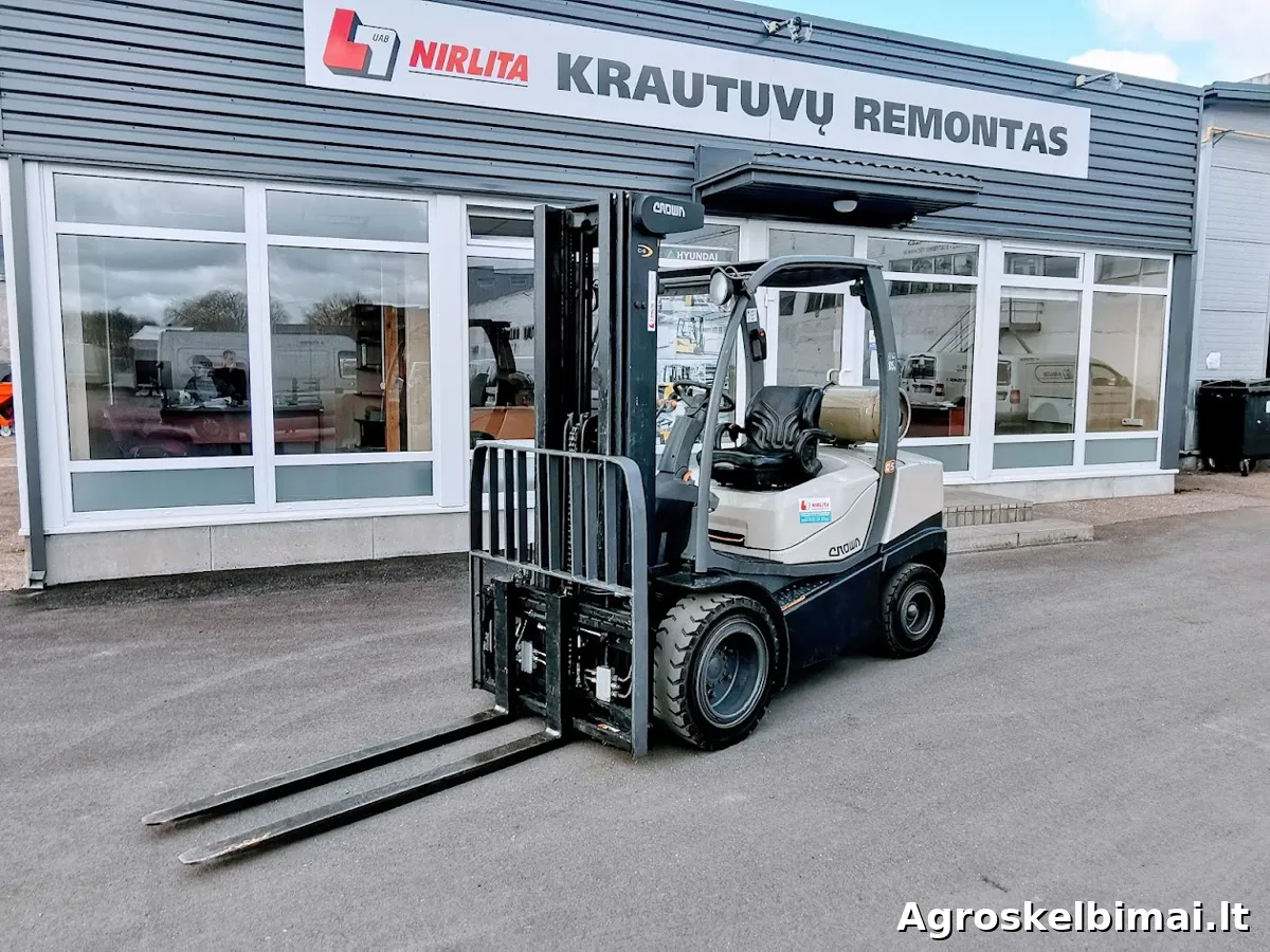Parduodamas naudotas dujinis krautuvas CROWN C5 1050-3.0 - pagrindinė nuotrauka