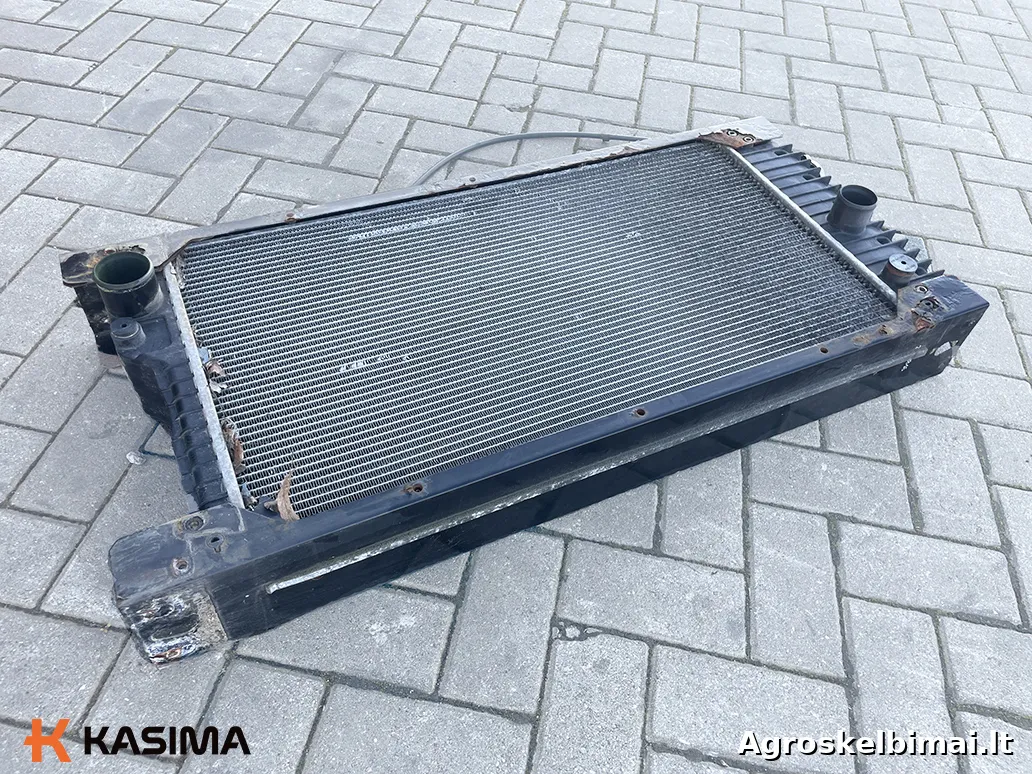Parduodamas „Perkins“ variklio 1104D-E44TA radiatorius - Statybinė technika nuotrauka 2