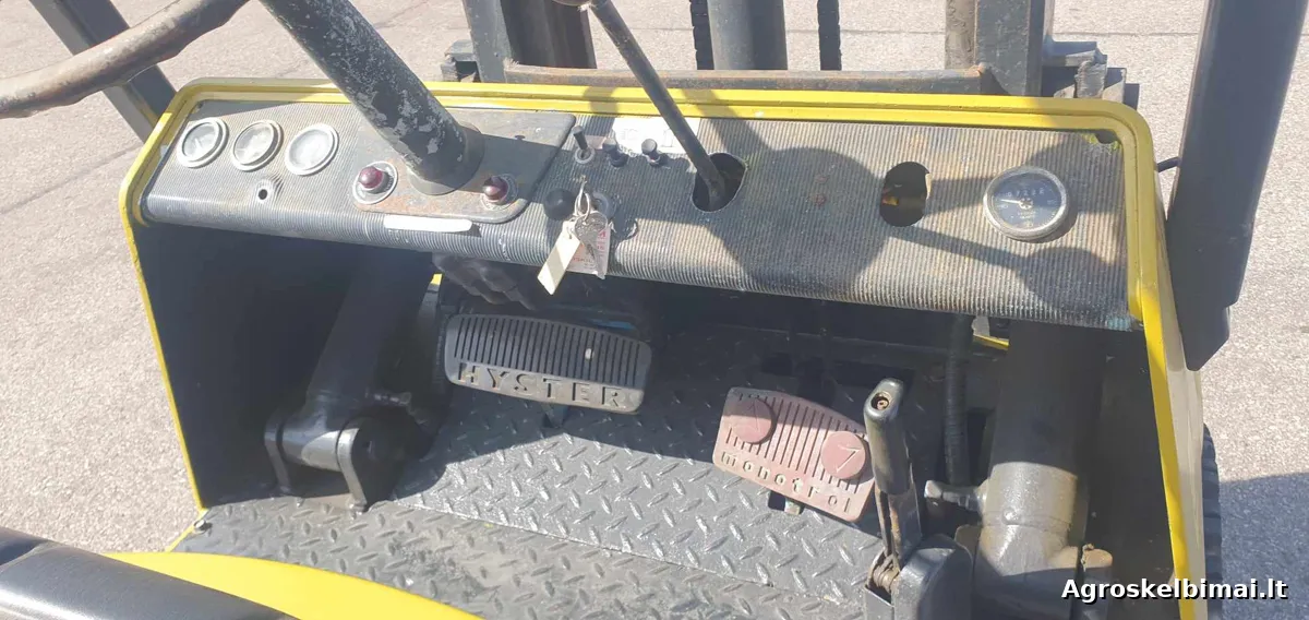 Parduodamas šakinis krautuvas Hyster H40 - Sandėliavimo įranga nuotrauka 5