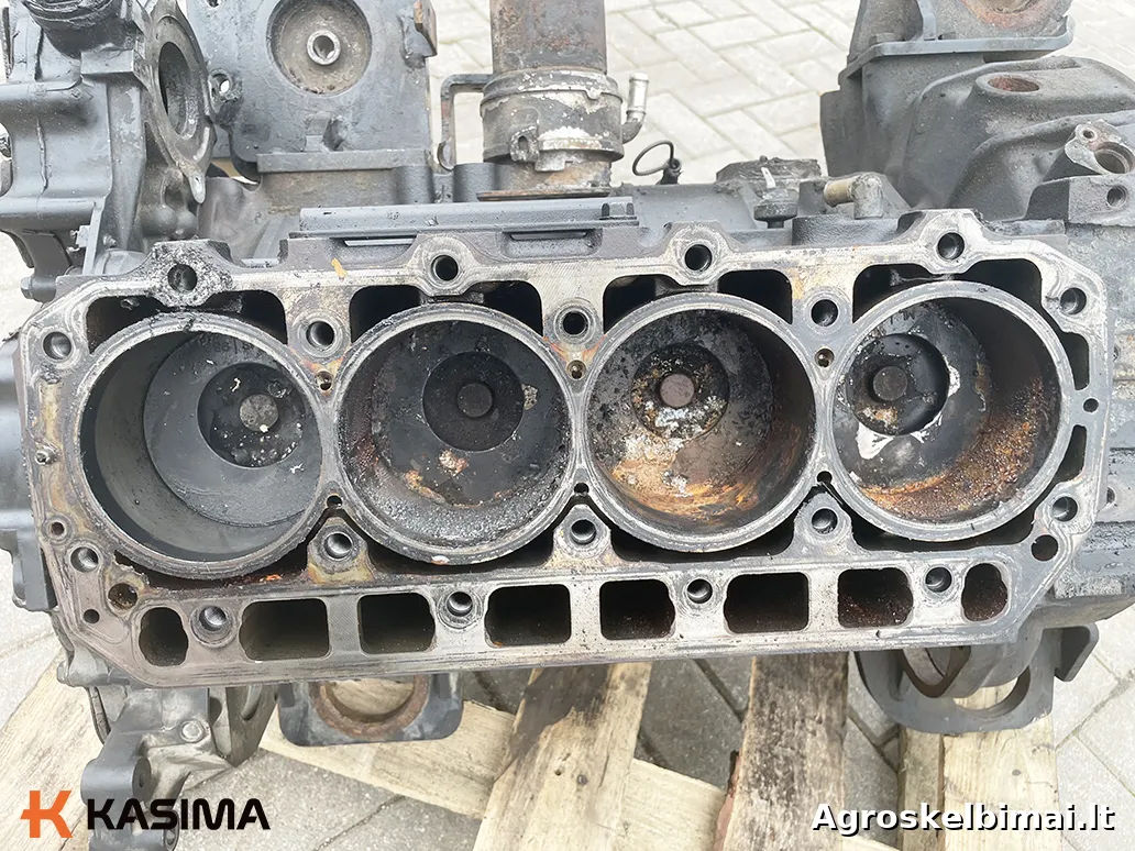 Parduodamas „Yanmar“ 4TNV98C variklio blokas - Statybinė technika nuotrauka 6