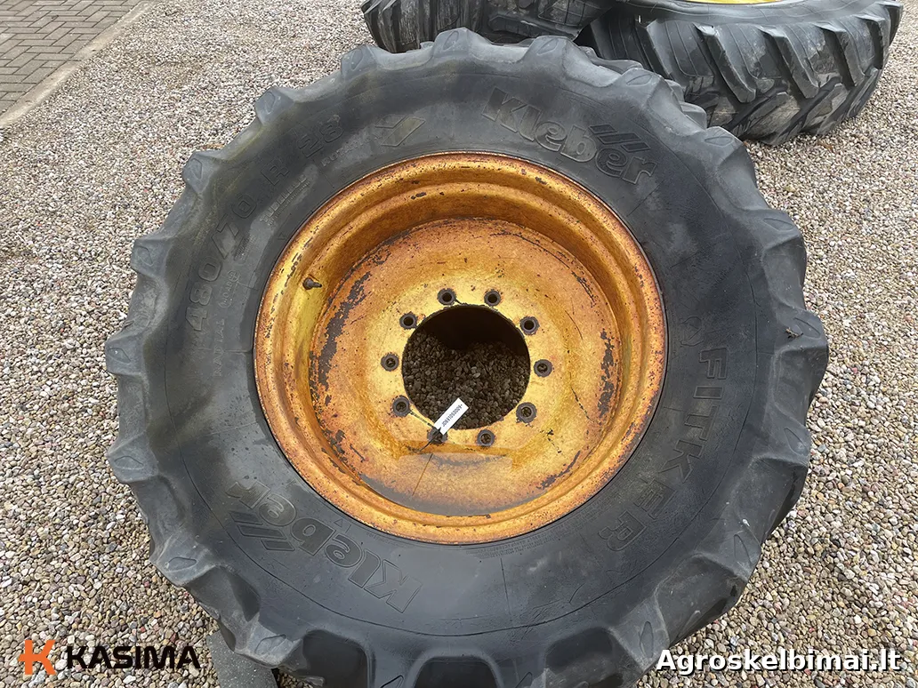 Parduodami John Deere 480/70 R28 priekiniai ratai - Traktoriai nuotrauka 3
