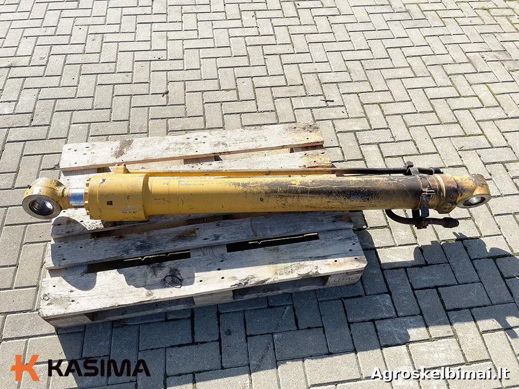Parduodamos Daewoo DH130-2 cilindras - Statybinė technika, Telšiai