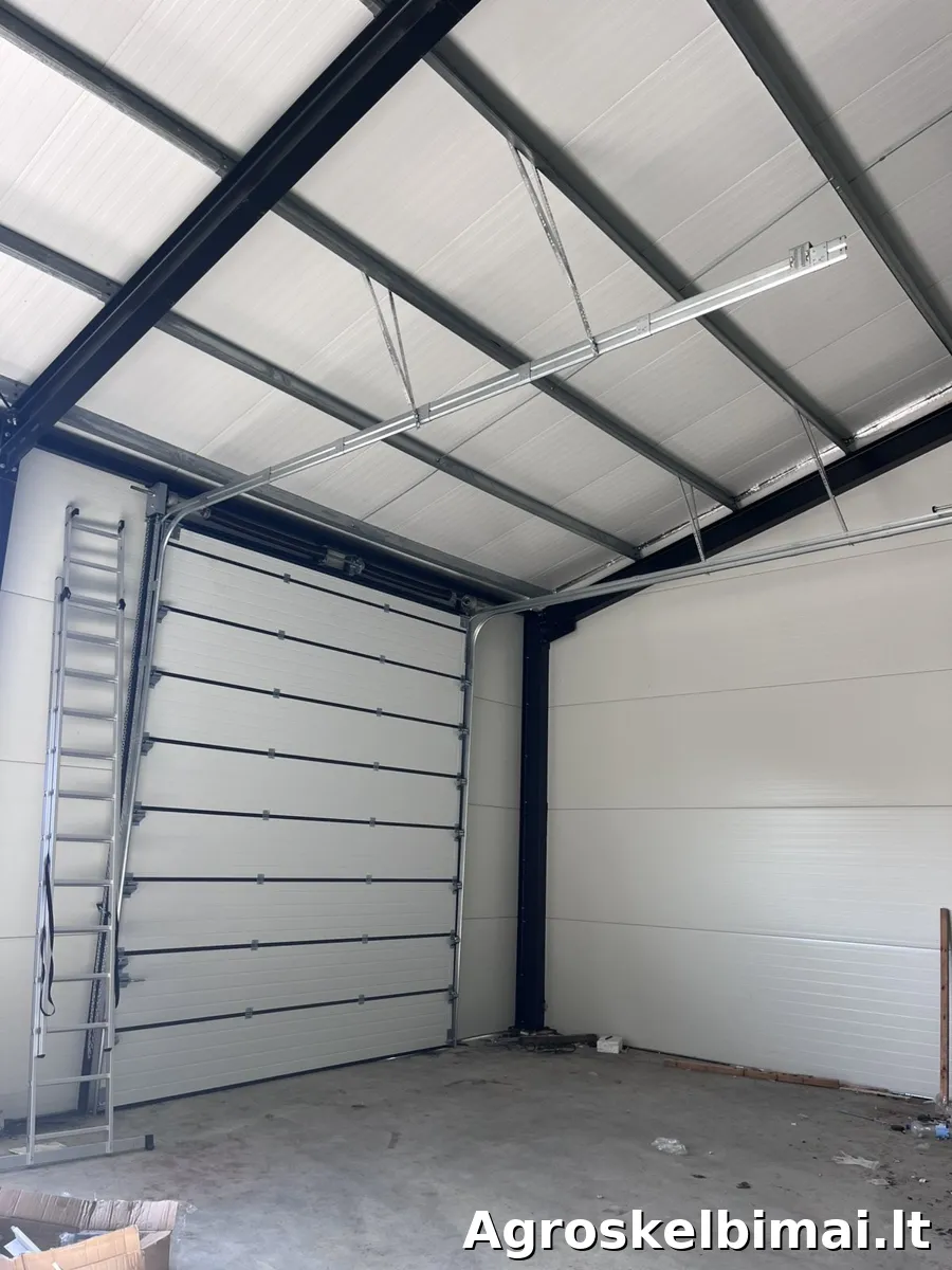 Patvarūs segmentiniai vartai ūkiui – Gamyba ir montavimas - nuotrauka 3