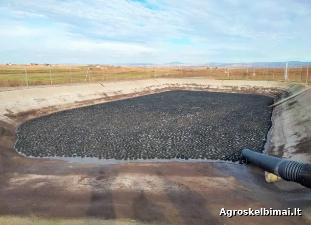 PLŪDURIUOJANTI DANGA REZERVUARAMS UŽDENGTI - pagrindinė nuotrauka