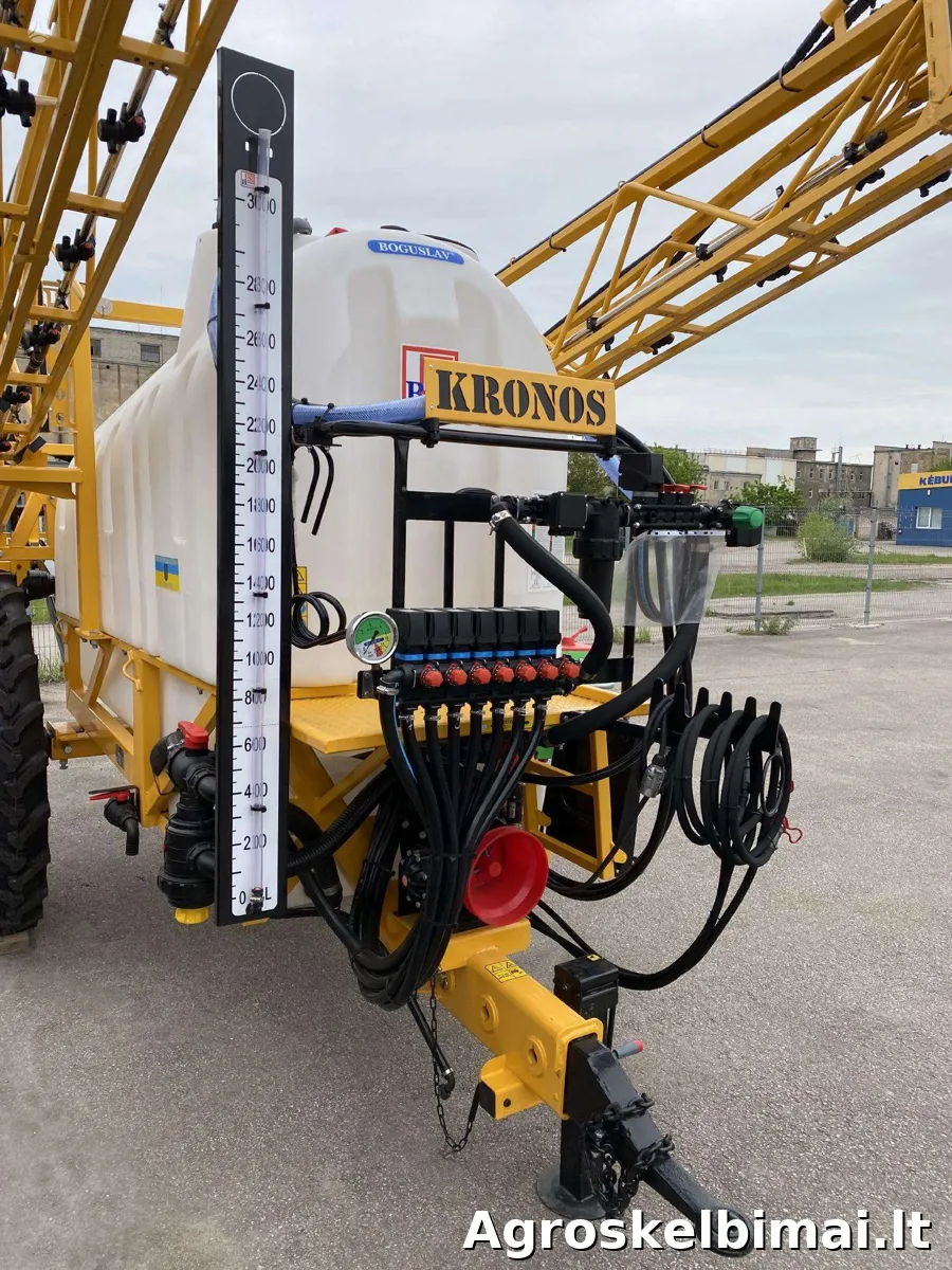 Prikabinamas purkštuvas KRONOS-3000-18 - nuotrauka 3