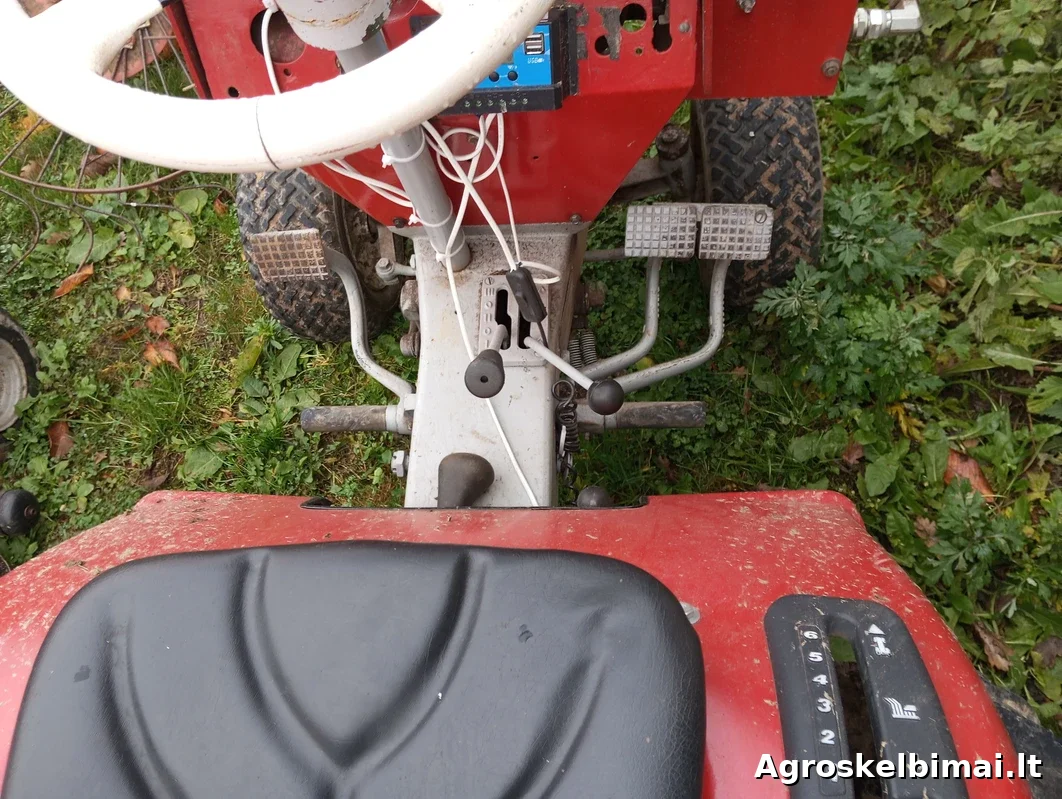 Savadarbis traktorius