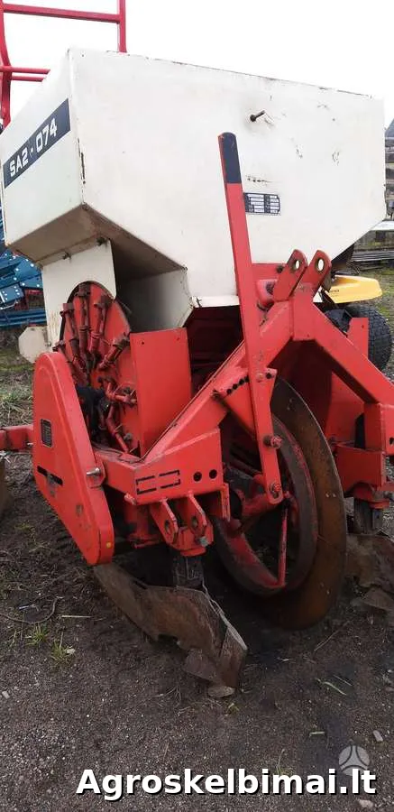 Parduodama čekiška dvivagė bulvių sodinamoji "Agrostroj" - nuotrauka 4