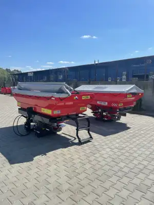 Naujas Trašų barstytuvas D-POL 1000L+1200L - Padargai (Kaišiadorys)