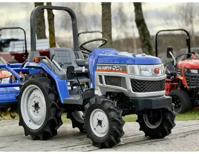 Parduodamas Iseki TH-20 su žemės dirbimo freza