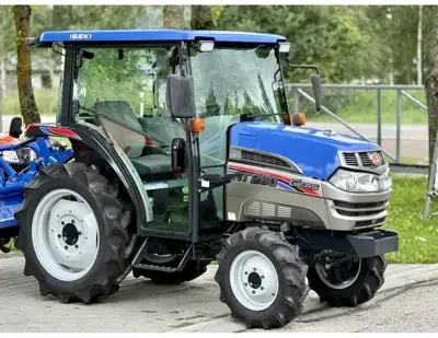 ParduodamasIseki AT-260 su žemės dirbimo freza