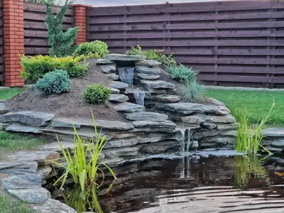 Dekoratyvinių tvenkinių, krioklių įrengimas, renovacija, priežiūra