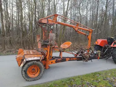 Prikabinamas mėšlo-birių medžiagų krautuvas CYKLOP 500