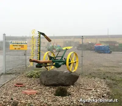 NAUJA ŽEMĖS ŪKIO TECHNIKA 