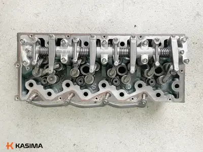 Parduodama Bobcat DM02 variklio galva - Statybinė technika