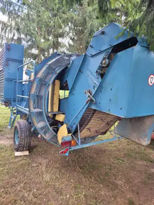 Parduodama bulvių kombainas anna Z 644