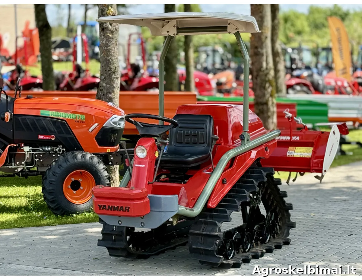 Parduodamas Yanmar AC-10 su žemės dirbimo freza